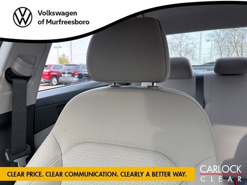 Used 2017 Hyundai Elantra SE image 23