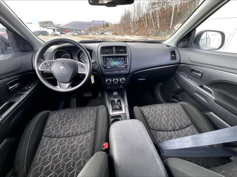 Used 2024 Mitsubishi Outlander Sport ES image 20