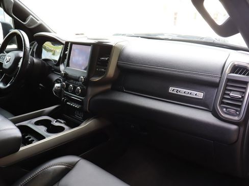 Used 2020 RAM 1500 Rebel w/ Rebel Level 2 Equipment Group AWD/4WD image 17