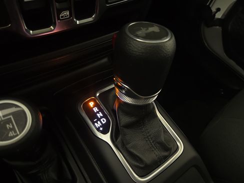 Used 2023 Jeep Wrangler Unlimited Sport AWD/4WD image 24
