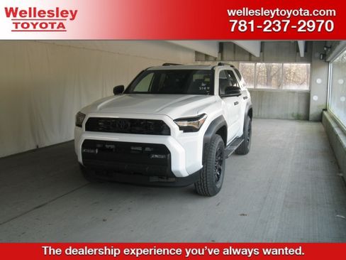 New 2025 Toyota 4Runner TRD Off-Road Premium image 1