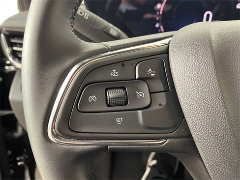 Certified 2025 Buick Envista Sport Touring w/ Convenience II Package image 12