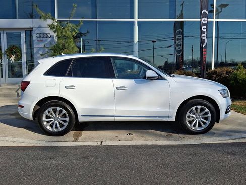 Used 2015 Audi Q5 2.0T Premium Plus w/ Technology Package image 7