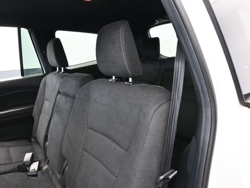 Used 2022 Honda Pilot Sport image 32