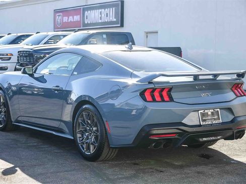 Used 2024 Ford Mustang GT Premium w/ GT Performance Package image 6