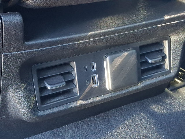Used 2023 Chevrolet Silverado 1500 LT AWD/4WD image 21