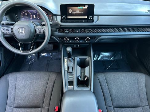 Used 2023 Honda Accord EX image 16