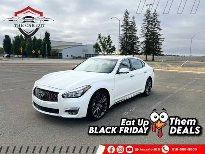 Used 2017 INFINITI Q70 L 3.7