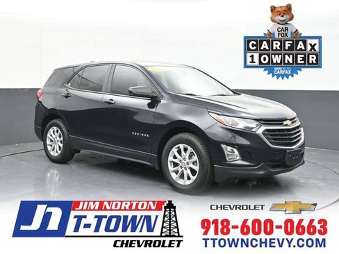 Used 2021 Chevrolet Equinox LS image 1