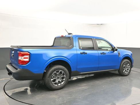 New 2025 Ford Maverick XLT w/ XLT Luxury Package image 10