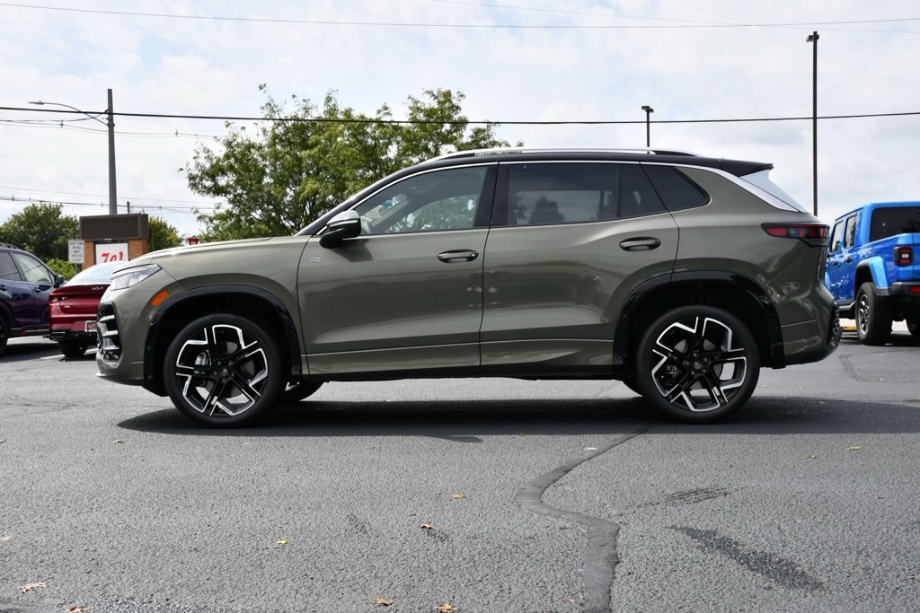 New 2026 Volkswagen Tiguan SEL R-Line AWD/4WD image 4