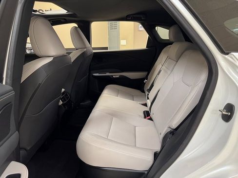 Used 2024 Lexus RX 350 Premium w/ Accessory Package (Z1) image 21