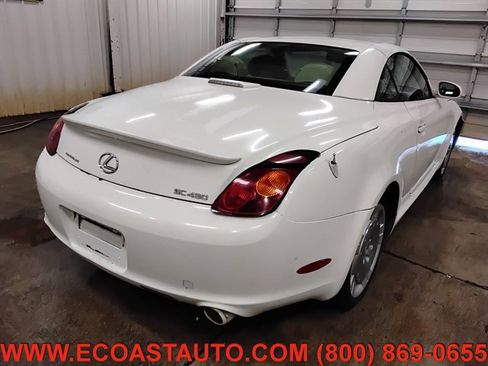 Used 2004 Lexus SC 430 Convertible image 3