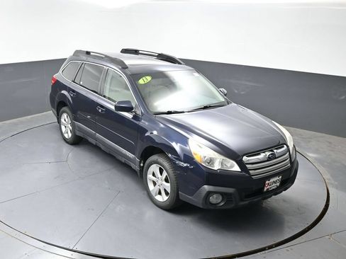 Used 2013 Subaru Outback 2.5i Premium AWD/4WD image 41