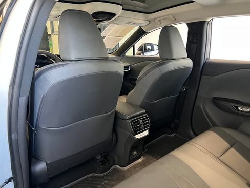 Used 2025 Lexus RZ 300e FWD image 37