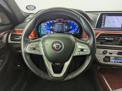 Used 2022 BMW ALPINA B7 xDrive w/ Luxury Rear Seating Package AWD/4WD image 38