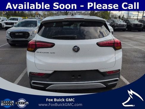 Used 2023 Buick Encore GX Preferred w/ Cold Weather Comfort Package FWD image 5