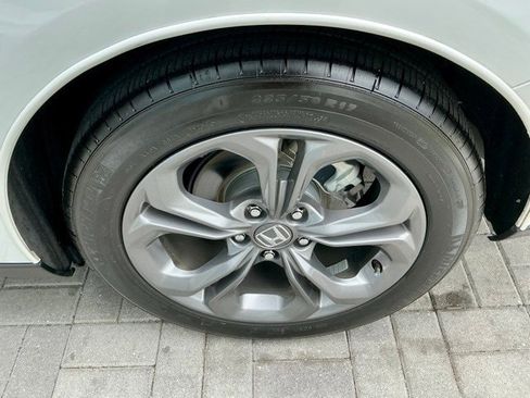 Used 2023 Honda Accord EX image 11