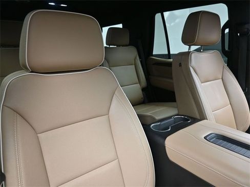 Used 2024 Chevrolet Tahoe Premier image 30