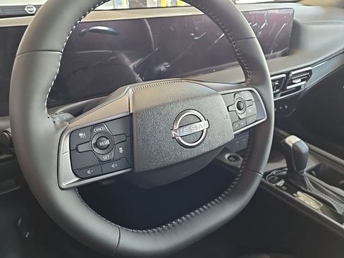 New 2026 Nissan Sentra SV w/ SV Convenience Package FWD image 7