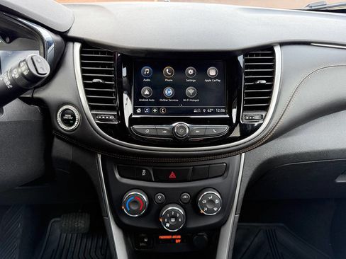 Used 2018 Chevrolet Trax LT w/ Redline Edition image 14