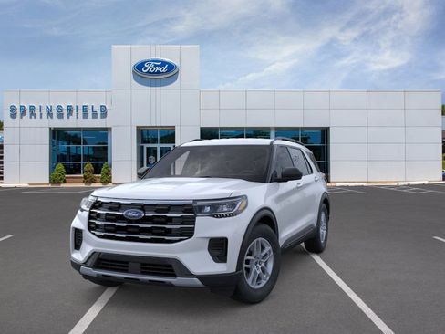 New 2026 Ford Explorer Active image 2