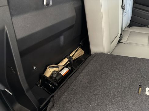 Used 2023 Toyota Tundra SR5 w/ SR5 Premium Package image 37