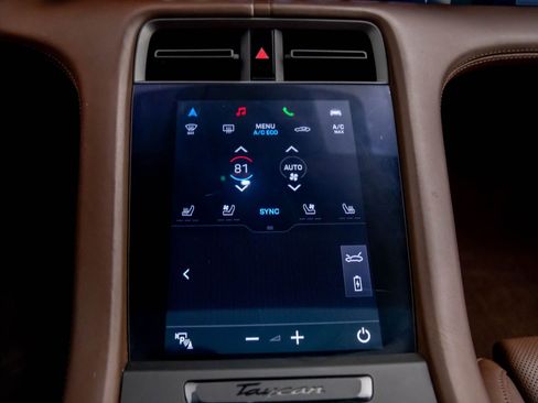 Certified 2020 Porsche Taycan Turbo image 25