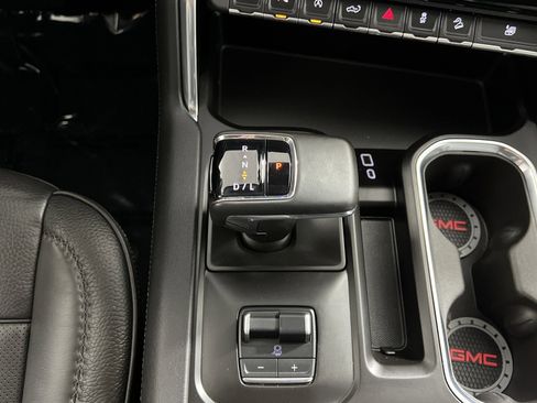 Used 2024 GMC Sierra 1500 Denali w/ Denali Reserve Package image 21