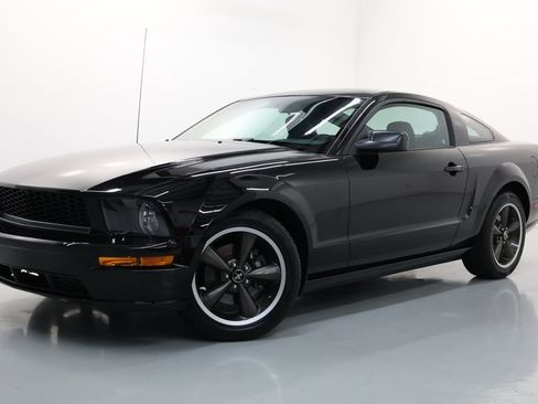 Used 2008 Ford Mustang GT Premium RWD image 36