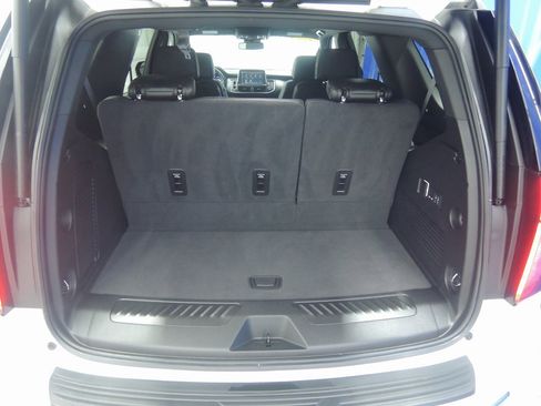 Used 2024 Chevrolet Tahoe LT w/ Luxury Package image 30