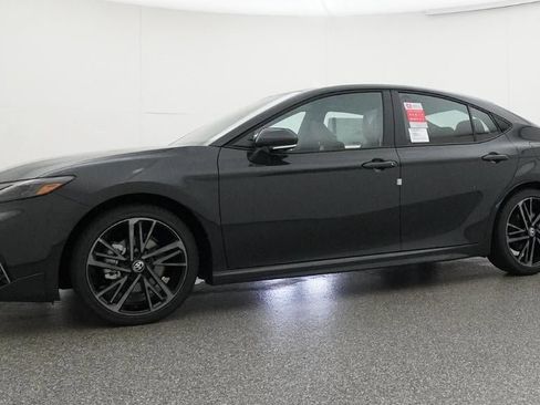 New 2026 Toyota Camry XSE FWD image 18