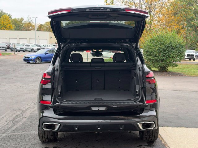 Certified 2024 BMW X5 xDrive40i w/ M Sport Package AWD/4WD image 33