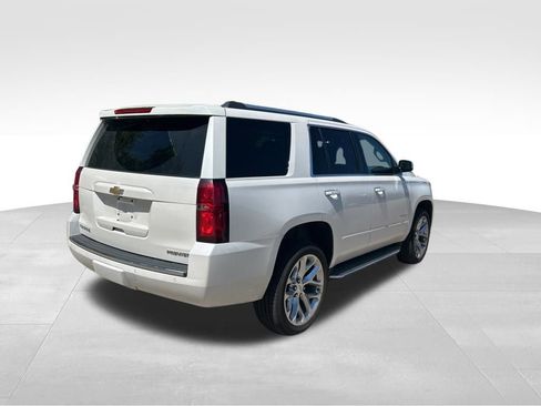 Used 2020 Chevrolet Tahoe Premier w/ Premier 6.2L Value Package AWD/4WD image 5
