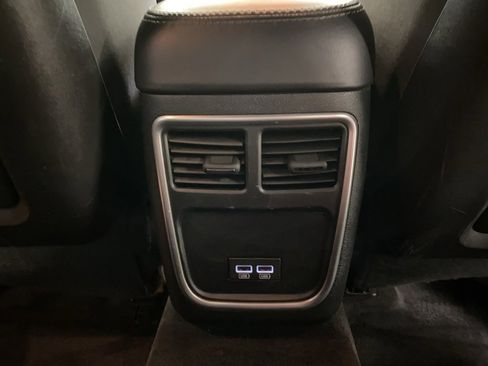 Used 2017 Dodge Charger R/T image 36