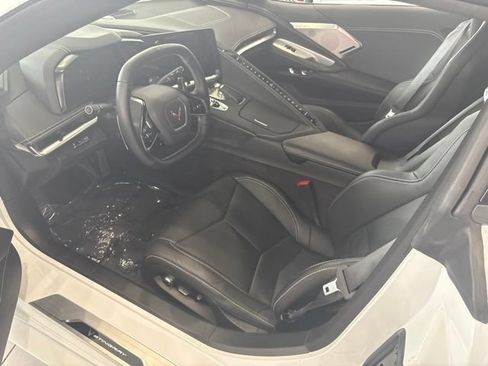 Certified 2023 Chevrolet Corvette Stingray Preferred Cpe w/ 2LT RWD image 9