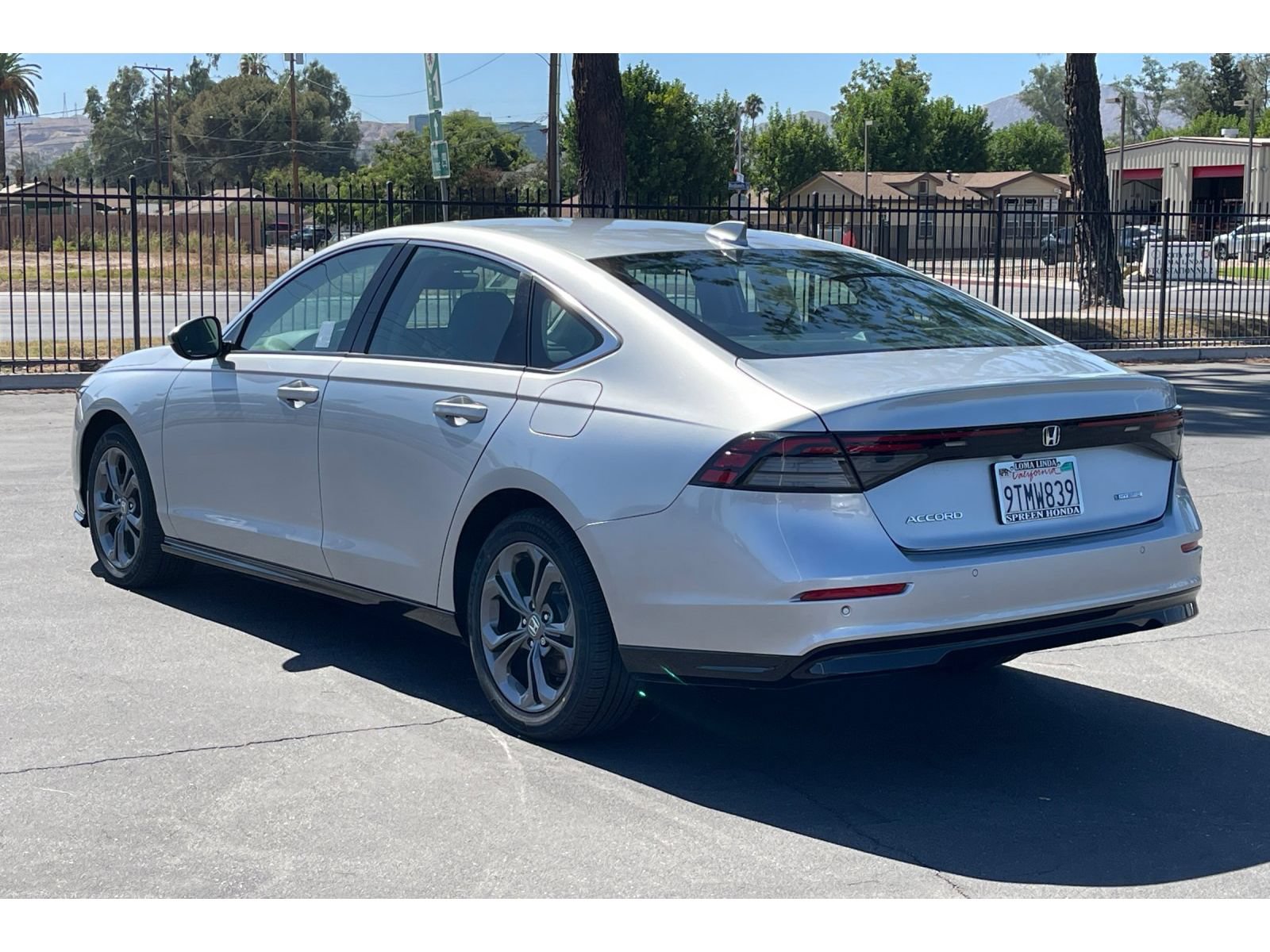 Used 2025 Honda Accord EX-L image 3