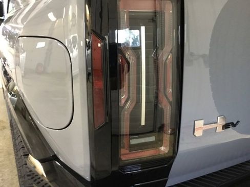 New 2025 GMC Hummer EV 3X image 20