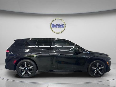 Used 2024 BMW iX xDrive50 w/ Premium Package AWD/4WD image 6
