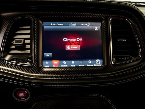 Used 2023 Dodge Challenger SRT Hellcat w/ Driver Convenience Group image 34