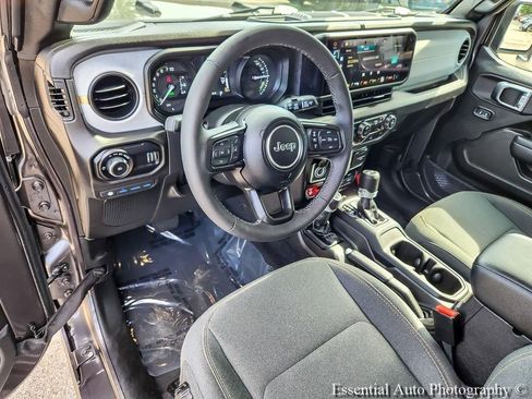 Used 2025 Jeep Wrangler Unlimited Sport S 4xe AWD/4WD image 10