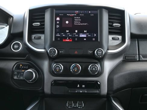 Used 2022 RAM 1500 Big Horn AWD/4WD image 10