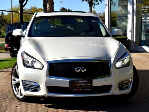 Used 2017 INFINITI Q70 L 3.7 w/ Deluxe Touring Package image 6