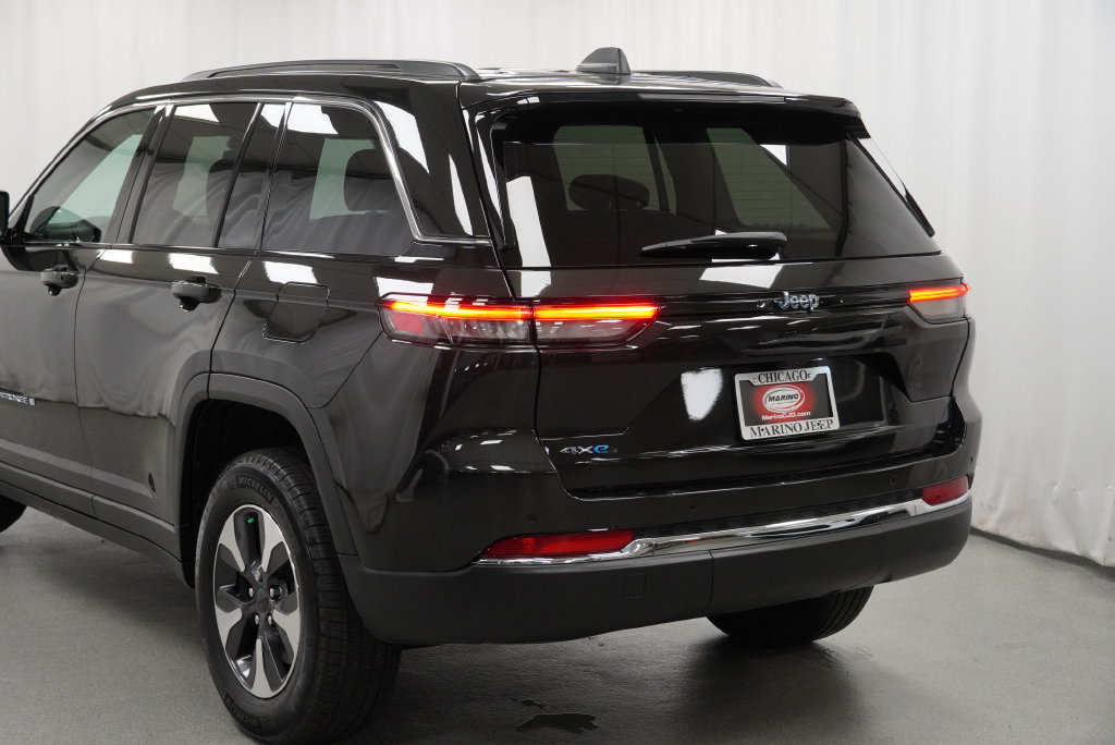 Certified 2023 Jeep Grand Cherokee 4WD 4xe image 17