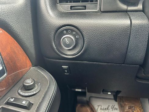 Used 2017 Lincoln Navigator L Select AWD/4WD image 31