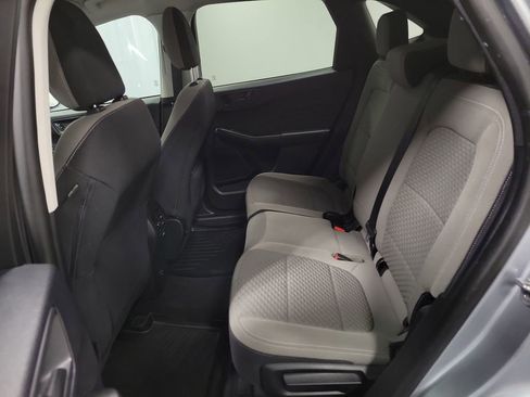 Used 2022 Ford Escape SE image 22