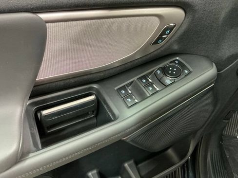 New 2026 Ford Expedition Active AWD/4WD image 15
