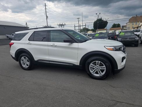 Used 2024 Ford Explorer XLT w/ Class IV Trailer Tow Package AWD/4WD image 6