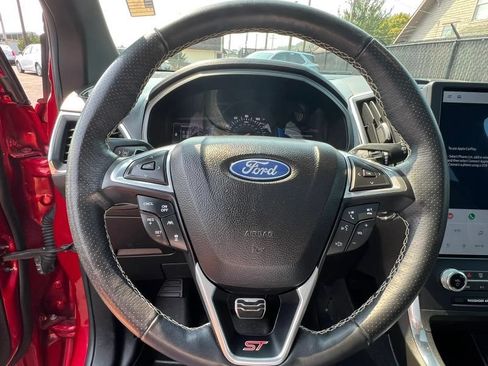 Used 2022 Ford Edge ST w/ Equipment Group 401A AWD/4WD image 26