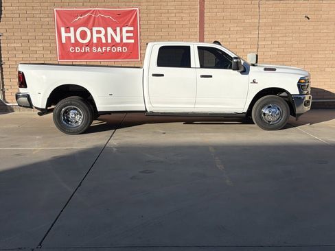 New 2026 RAM 3500 Tradesman image 7